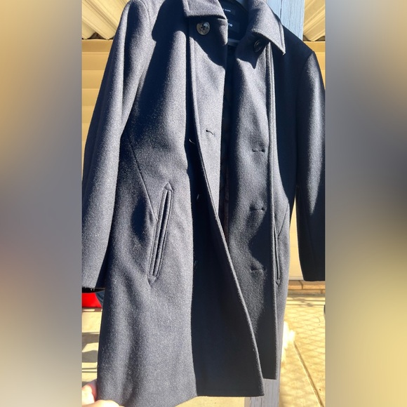 Brand New wool peacoat with Gold Anchor accented Buttons by Liz Claiborne - Picture 9 of 12